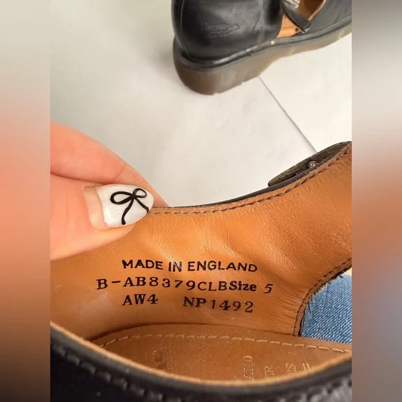Dr. Martens Mary Jane Shoes Made in England Black Leather Chunky Sole Size 5 - Picture 7 of 8